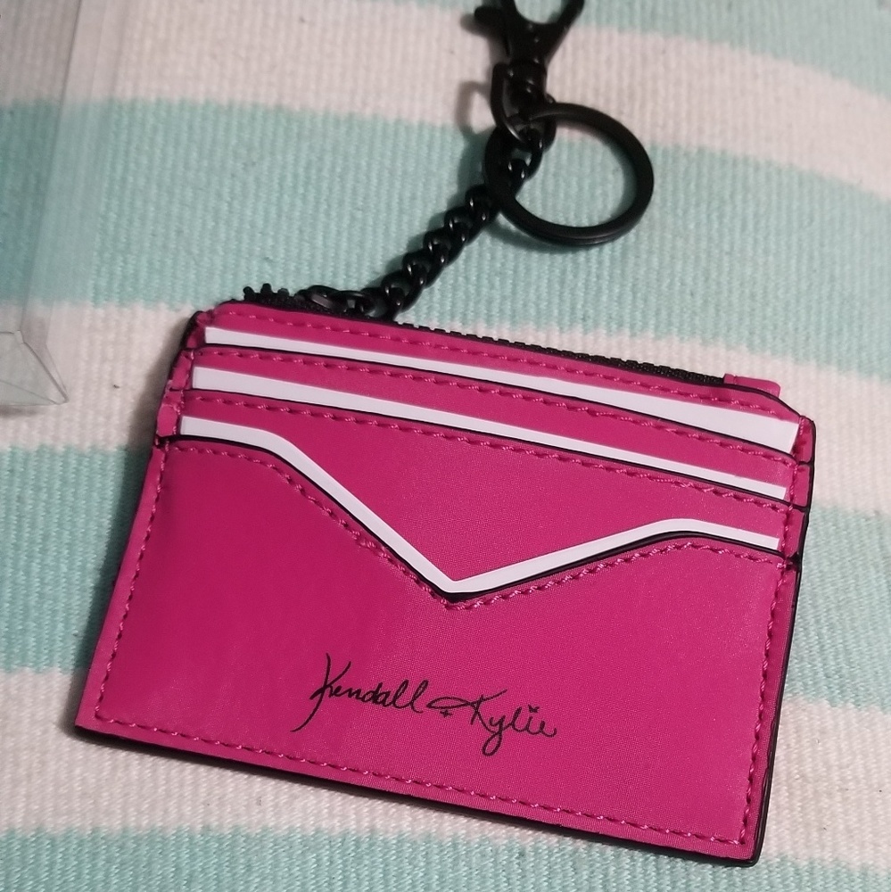 Kendall and Kylie Wallet Insert - Picture 4 of 4